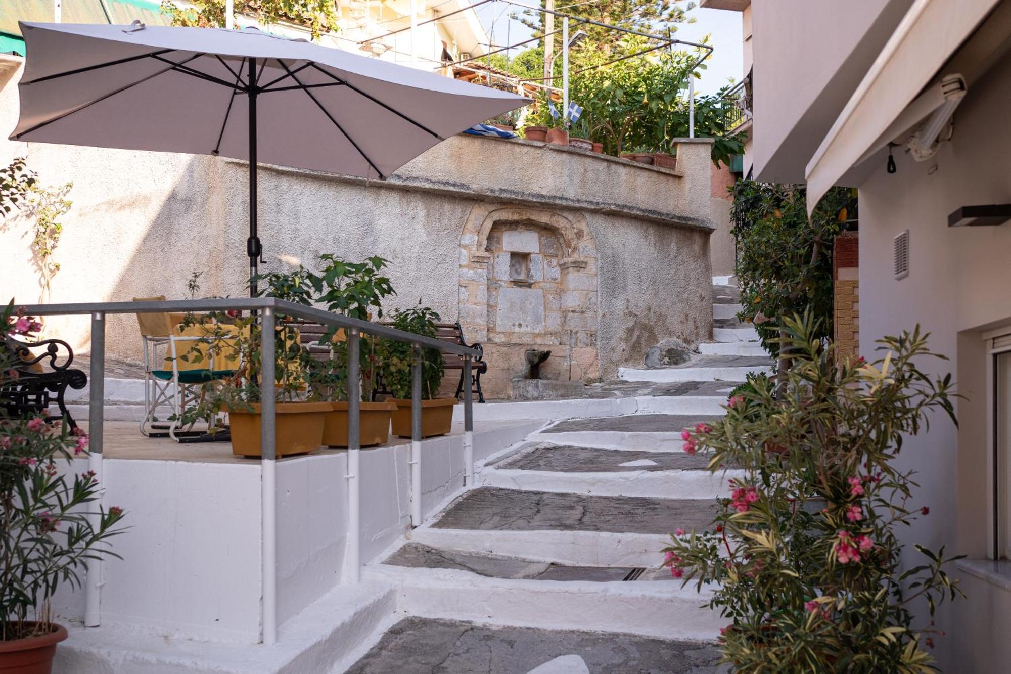 Sofia'S Apartment Nafplio Bagian luar foto