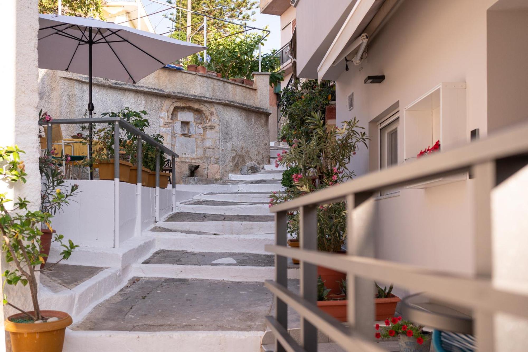Sofia'S Apartment Nafplio Bagian luar foto